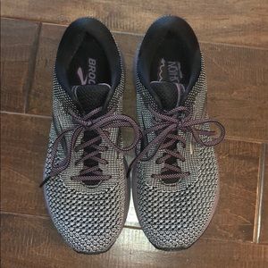 Brooks Revel 2 Running Shoe - Perfect Condition!